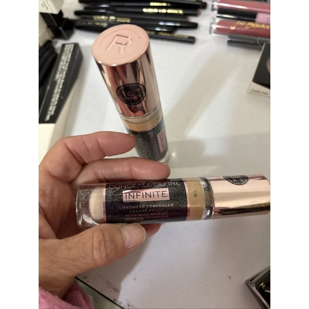 Makeup Revolution Beauty Conceal & Define Infinite Concealer XL, C6 LONG LASTING
